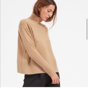 Everlane cashmere sweater Square turtleneck